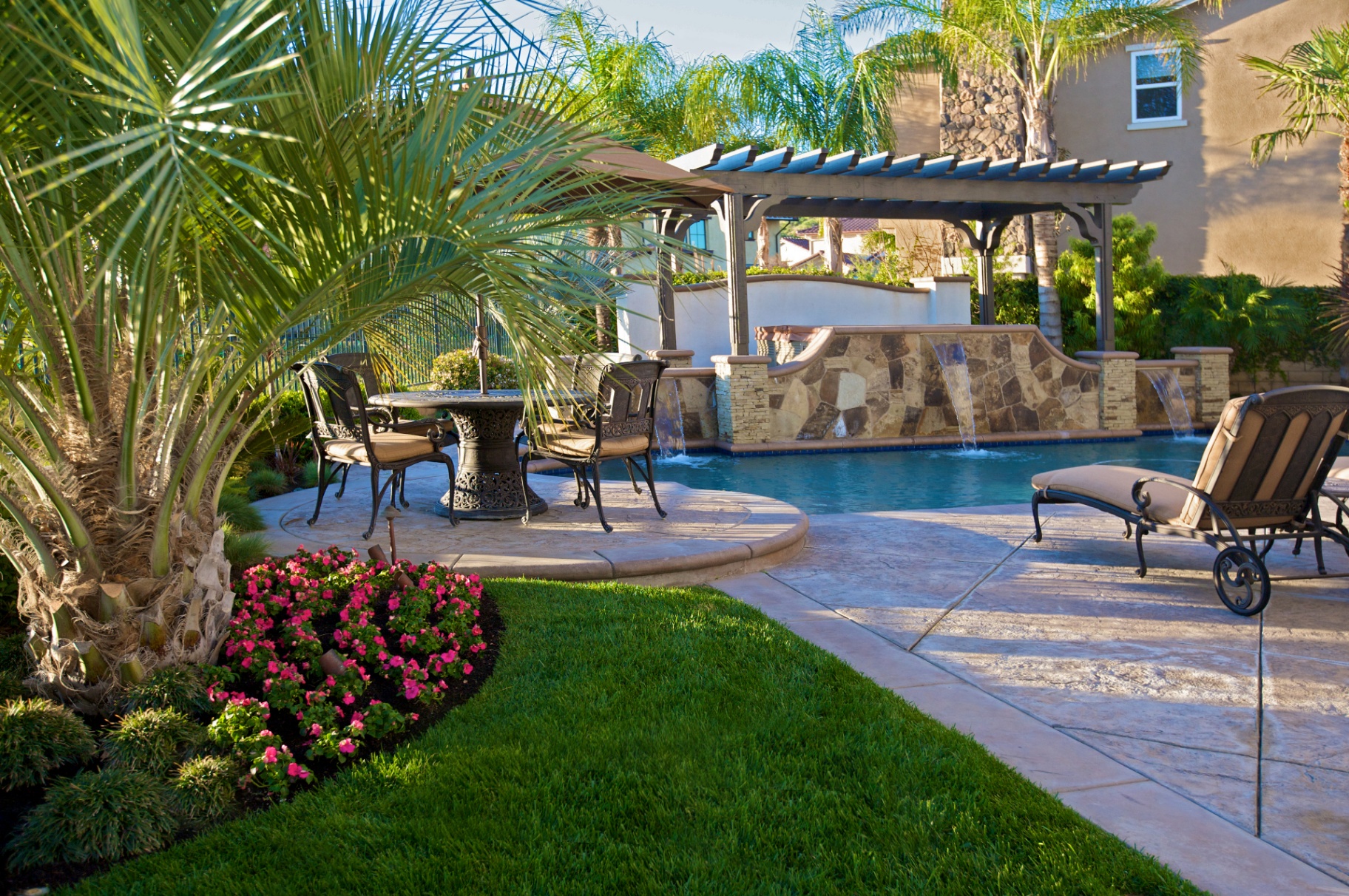 BSH Pools — infinity pool overlooking hillside views